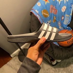 Black and white Adidas slides/ sandals
